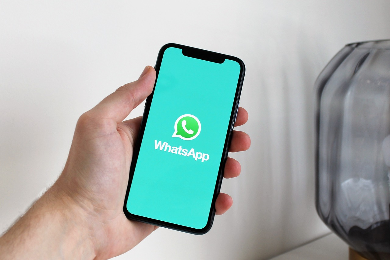 WhatsApp数据黑屏问题解决方案与预防技巧